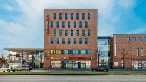 KGAL kauft Stadtteilzentrum Schöneweide in Berlin