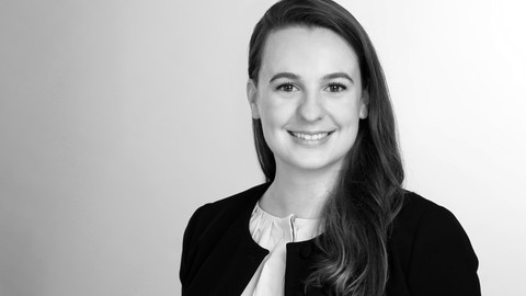 Hiscox gibt Gas bei Classic Cars-Versicherung: Alina Sucker ist neuer Product Head Classic Cars Oldtimer-Experte Rainer Peukert kommt als Partnership Manager an Bord