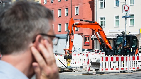 Bombenräumung vor der eigenen Haustür – wer haftet für Schäden? Tipps für Hausbesitzer