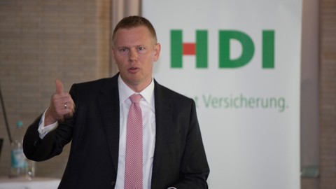 HDI sieht große Chancen für Sozialpartnermodell