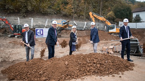 Spatenstich für den Neubau der VersOffice GmbH in Bingen am Rhein