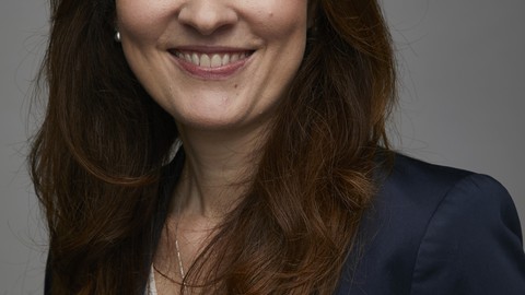 Birte Ayhan-Lange ist neue Pressesprecherin der HanseMerkur