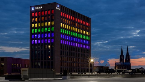 ColognePride: Zurich Versicherung setzt leuchtendes Zeichen für Diversität