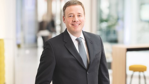 RheinLand Holding AG: Dr. Ulrich Hilp ist neues Vorstandsmitglied 