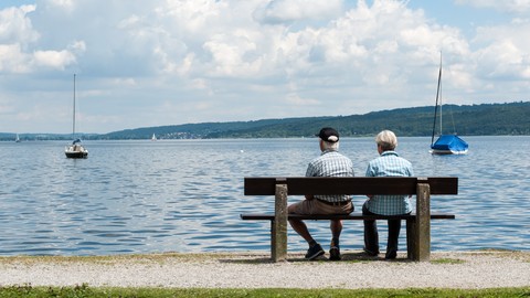 Ruhestand unter Palmen - Worauf Arbeitgeber mit Betriebsrentnern im Ausland achten sollten  