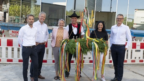 Richtfest am Joachim-Erwin-Platz setzt Meilenstein für Düsseldorfs Innenstadt