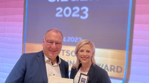 DEUTSCHER VERSICHERUNGS-AWARD: AUSZEICHNUNG DER SDK BESTÄTIGT OPTIMALEN MIX AUS LEISTUNG UND SERVICE