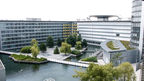 Fitch setzt Ratings der NÜRNBERGER auf „Rating Watch Positiv“