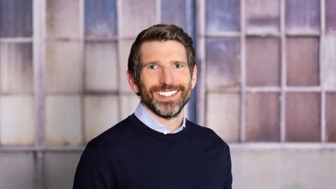Dr. Johannes Dick übernimmt Leitung des Ressorts People Experience bei AXA Deutschland