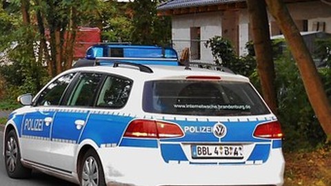 Polizei verhindert Immobilienbetrug: Festnahme in Restaurant