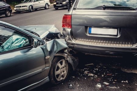 Knöllchen, Konflikte, Karambolagen / Eine repräsentative Umfrage zeigt, wie oft und worüber deutsche Verkehrsteilnehmer streiten