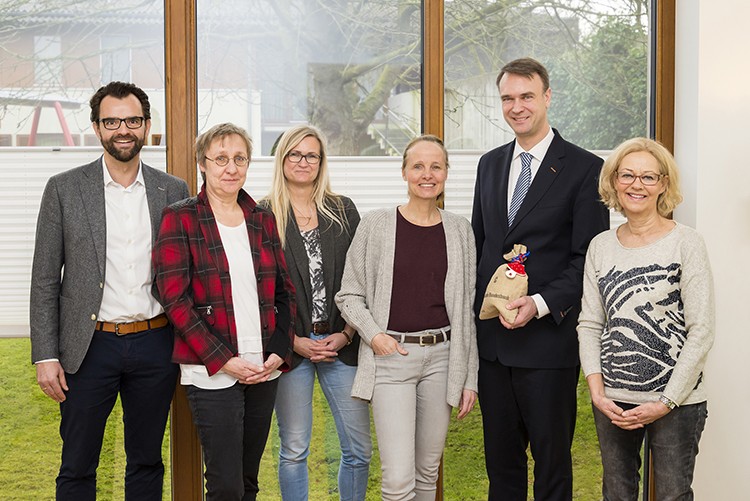 [pma:] spenden 5.000 Euro an die Kinderkrebshilfe Münster - Kinderkrebshilfe Münster unterstützt Brücken-Team am UKM