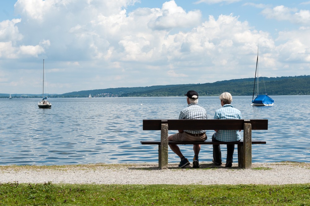 Ruhestand unter Palmen - Worauf Arbeitgeber mit Betriebsrentnern im Ausland achten sollten  