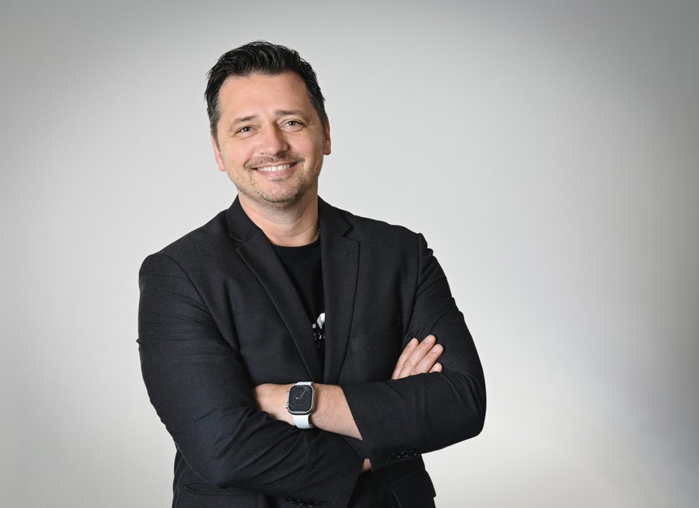 Robert Gladis wird Vorstand für die Sparte Krankenversicherung