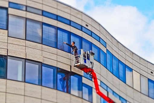 Bayerische Hausbesitzer-Versicherung wächst mit Verlust 