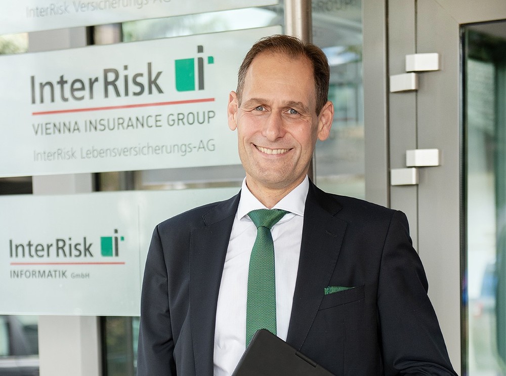 Interrisk: Florian Sallmann wird neuer Vorstandsvorsitzender