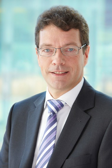 Dr. Rolf Wiswesser