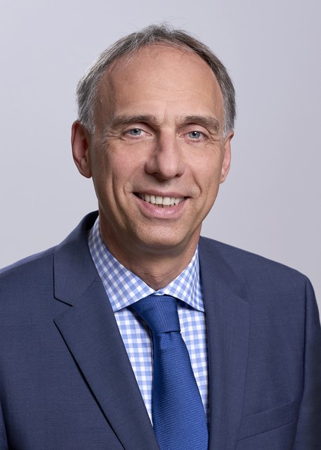 Dr. Ralf Kantak